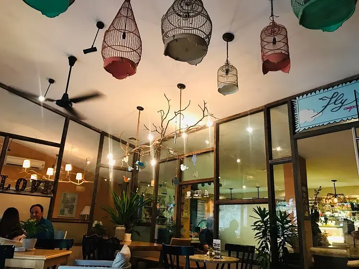 カップケーキが可愛い穴場カフェ！静かなおしゃれ空間～Fly Cupcake Garden