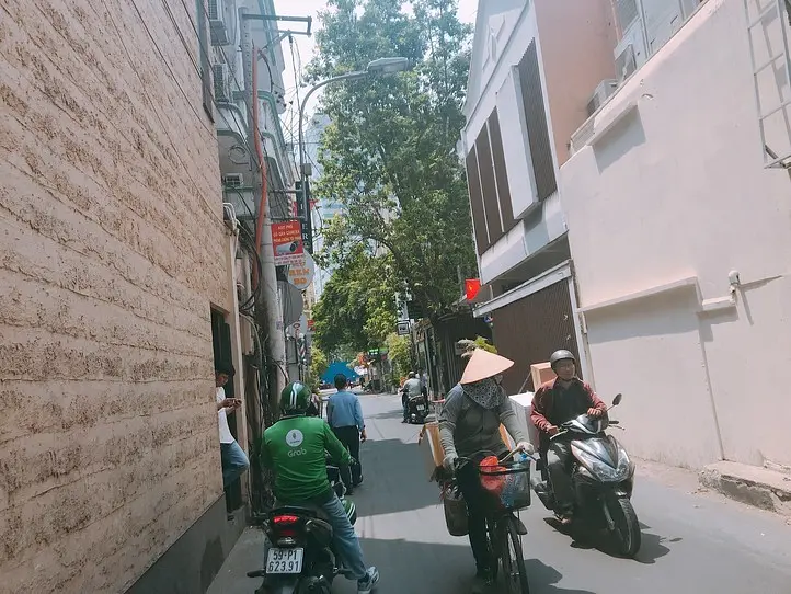 素朴なベトナムの家庭料理を味わおう！~Quan bui