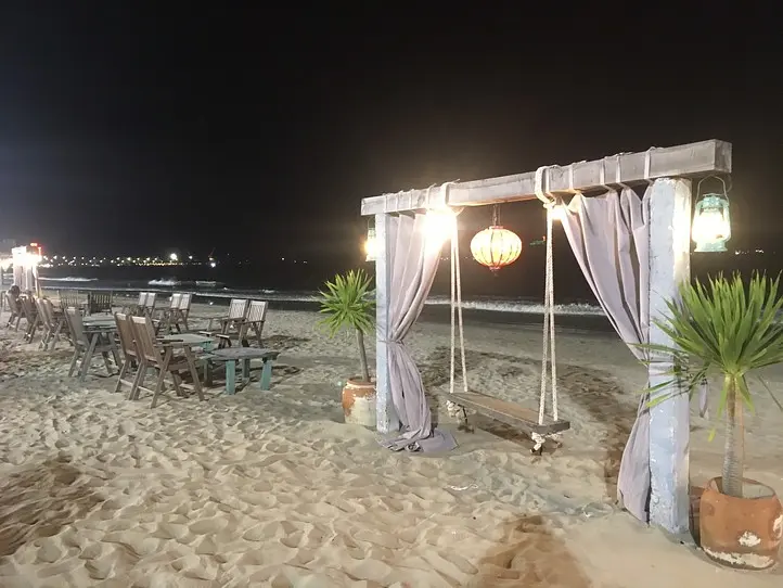 クイニョンシービューのバーとカフェ