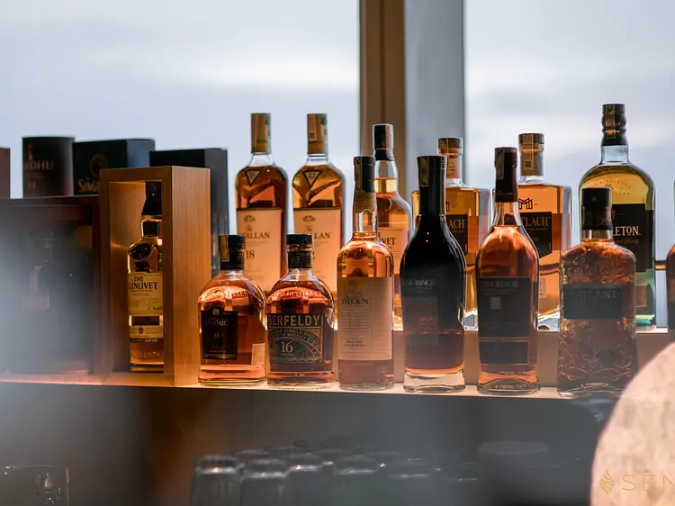 SENS ディナー & ワイン