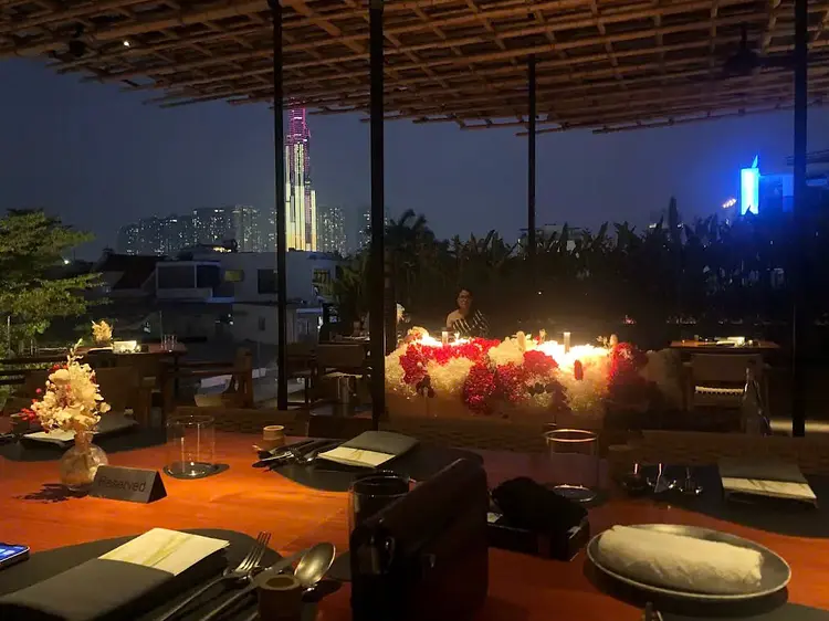 チェ・ダイニング