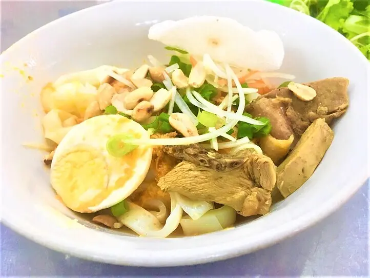 ダナンの2大名物料理と、おすすめレストラン