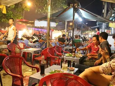 ホーチミン旅行で絶対食べるべき屋台料理 10選