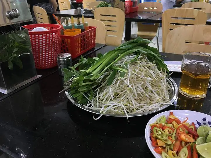 ホーチミン観光はここからスタート！フォーの人気店〜Pho Le(フォーレ)〜