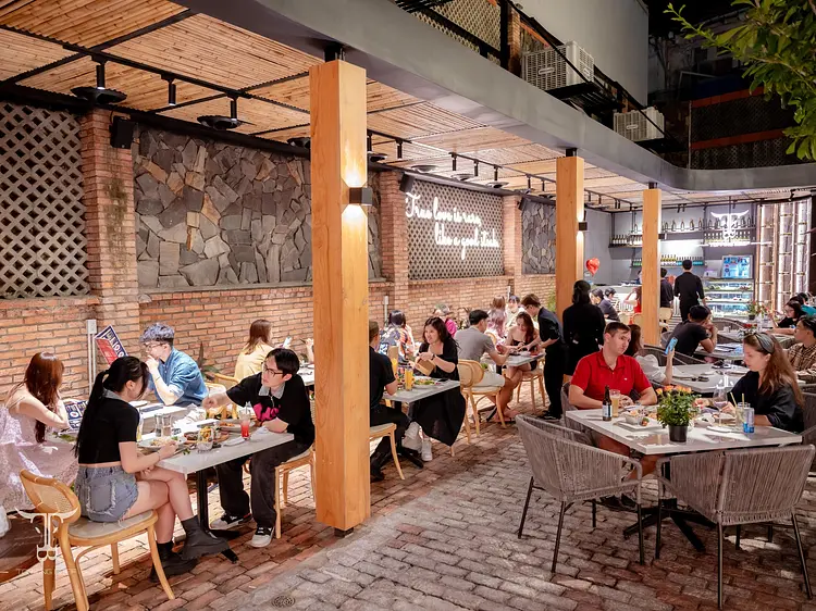 Topping Beef (トッピングビーフ)