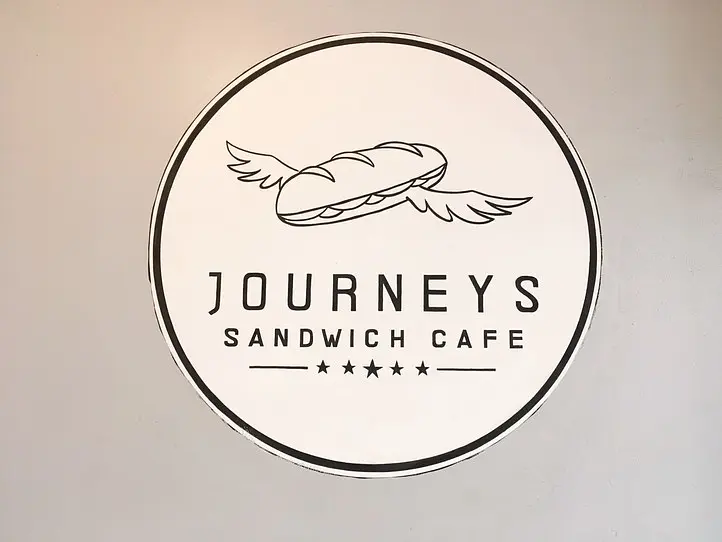 サンドイッチ専門店でおしゃれバインミーを食べよう　～「Journeys Sandwich Café」
