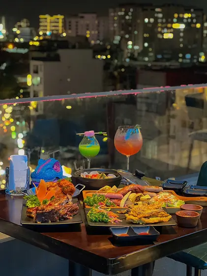 トアン・ルーフトップ