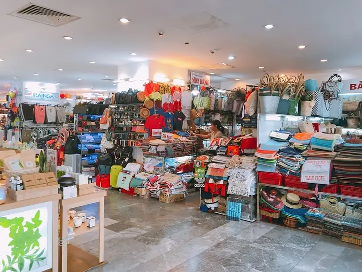 お土産を少しでも安く買う方法は？ベトナム語を使って値下げ交渉をしてみよう！