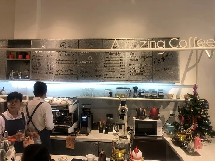 観光の合間に！ベンタイン市場近くのカフェで一休みするなら〜Amazing Coffee
