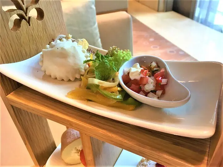 【週末特集】リニューアルしたニッコーサイゴンのアフタヌーンティにいってみた