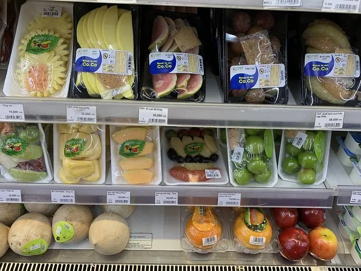 ホーチミンのスーパーで買える、南国フルーツ食べ比べ