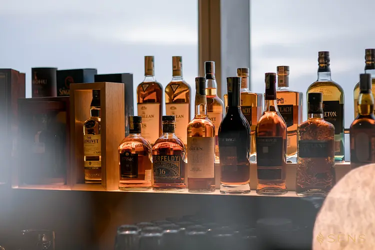 SENS ディナー & ワイン