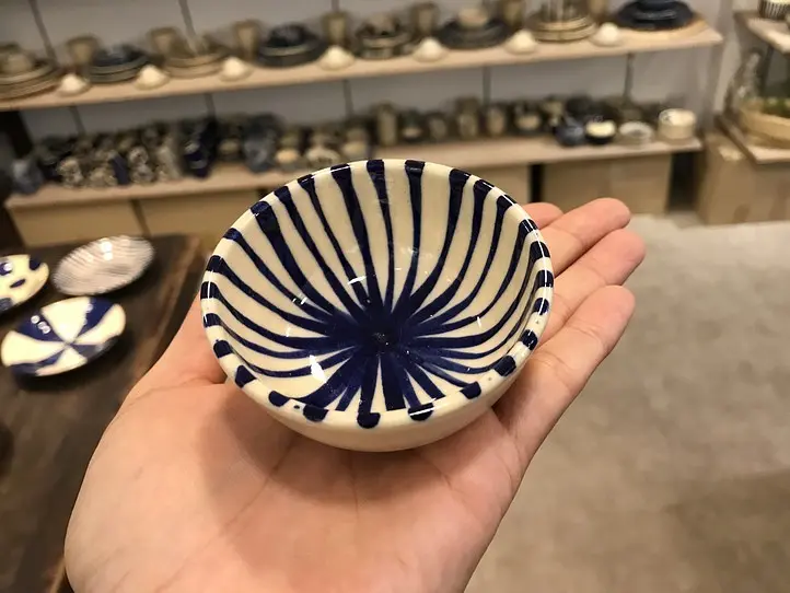 ベトナム産の陶器、ソンべ焼きをお土産に〜tuhu ceramics