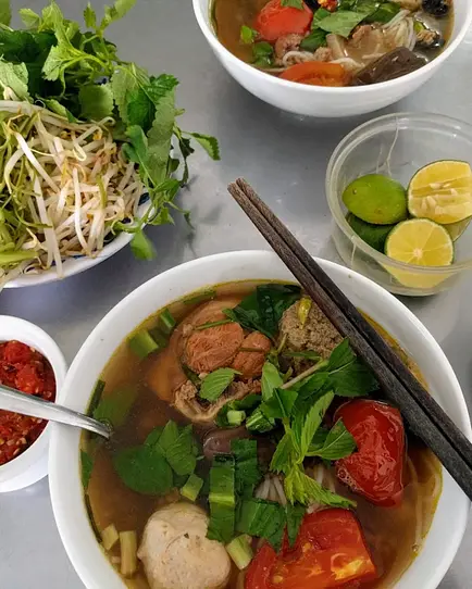 ホーチミンの味を探して ― 私のお気に入りベトナム料理店3選