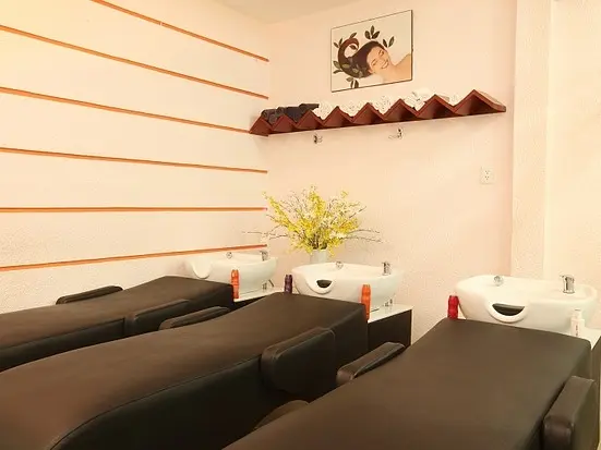 アルマーニ・スパ