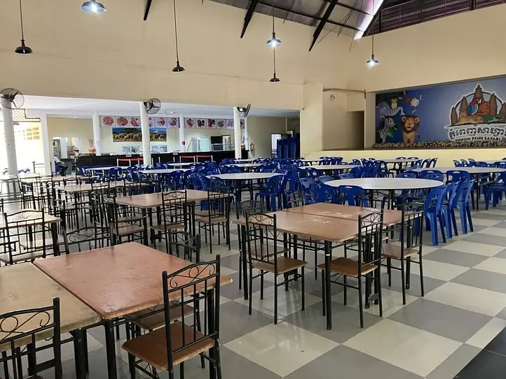 　【プノンペン】本格ショーが見られるサファリが物凄かった