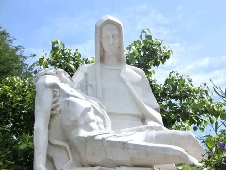 ベトナムの多様な宗教