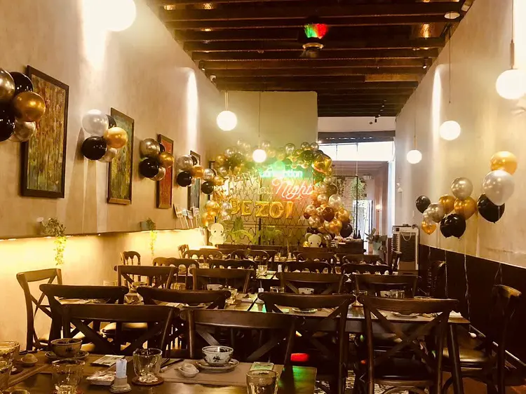 ヴィ・クエ・キッチン