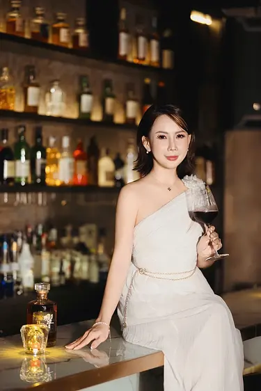 NOSTALGIA Lounge by Yu 「YU LOUNGE Premium」