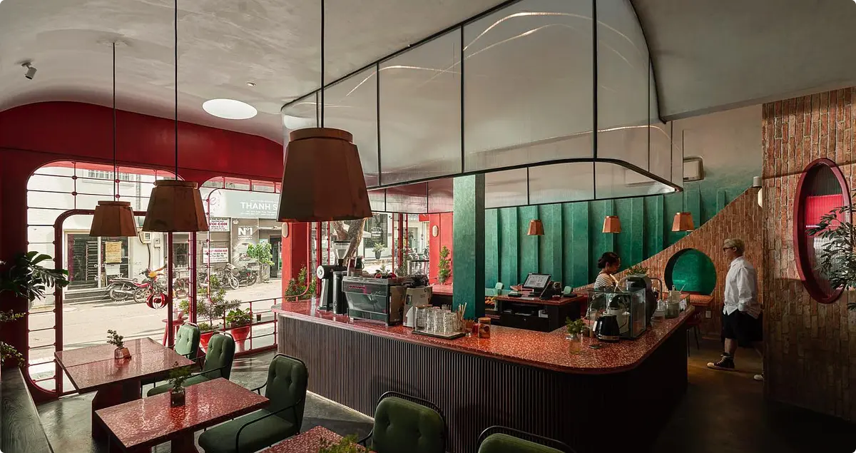 ホーチミンおしゃれカフェ完全ガイド ― 旅行者必見！ベトナムで体験したい9のおすすめスポット ―