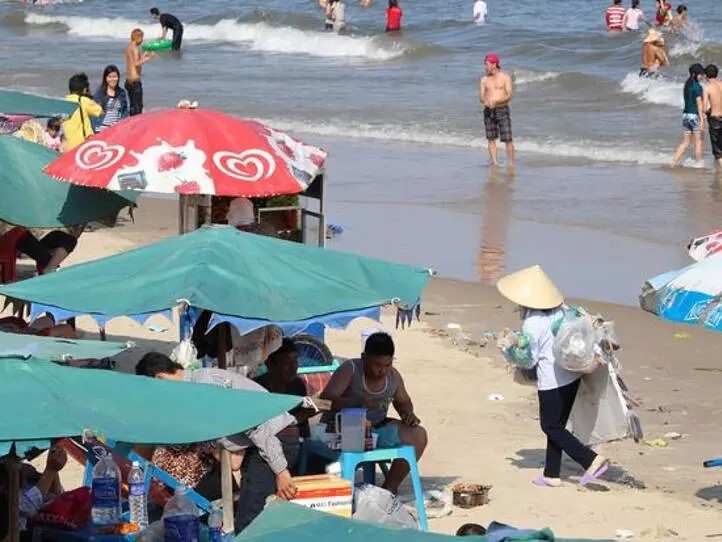 ベトナムのホーチミンで日帰りプチリゾートトリップ / ブンタウ