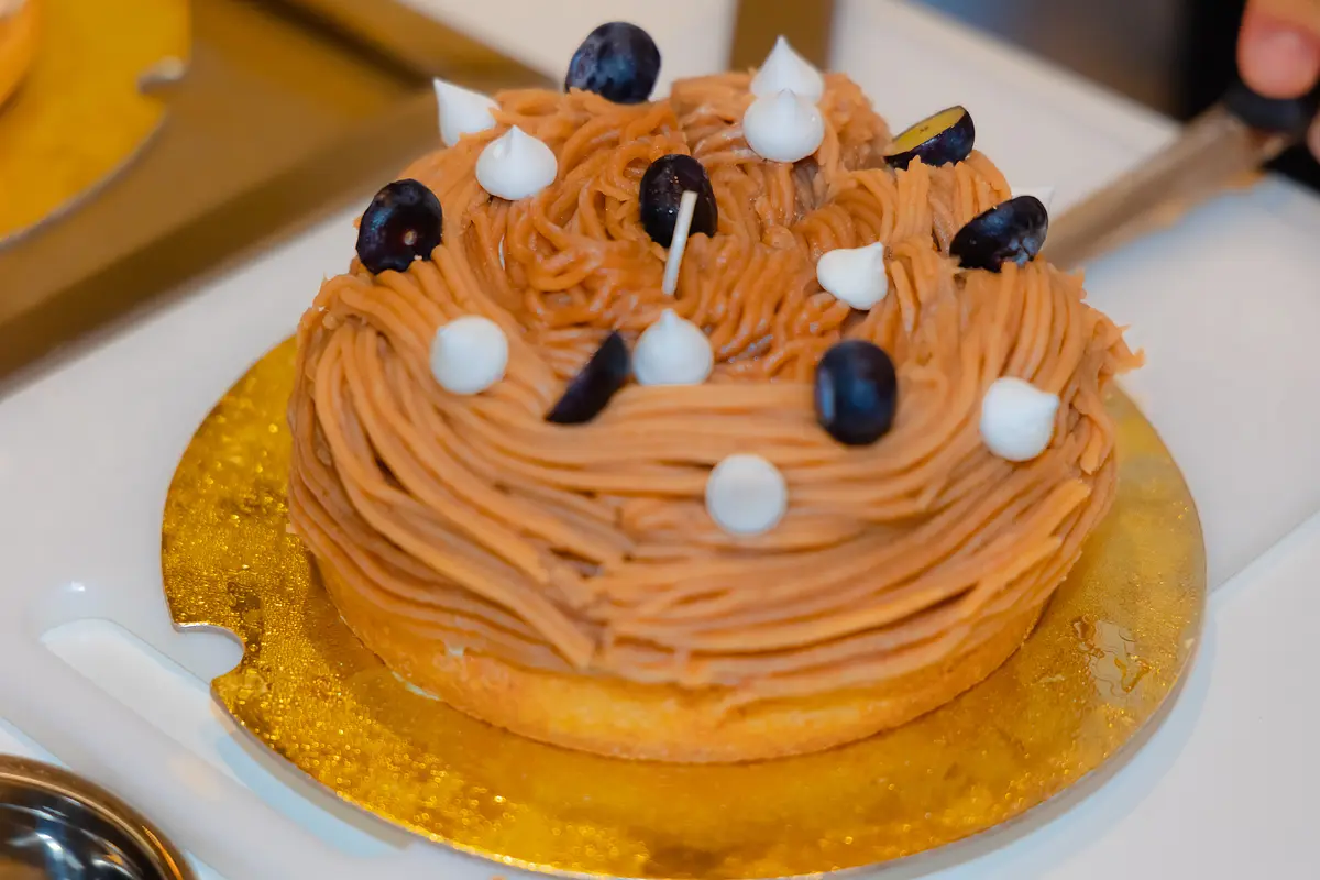 ソフィテル・サイゴンプラザホテルでアフタヌーンティー ～懐かしい気持ちと新感覚スイーツを体験～