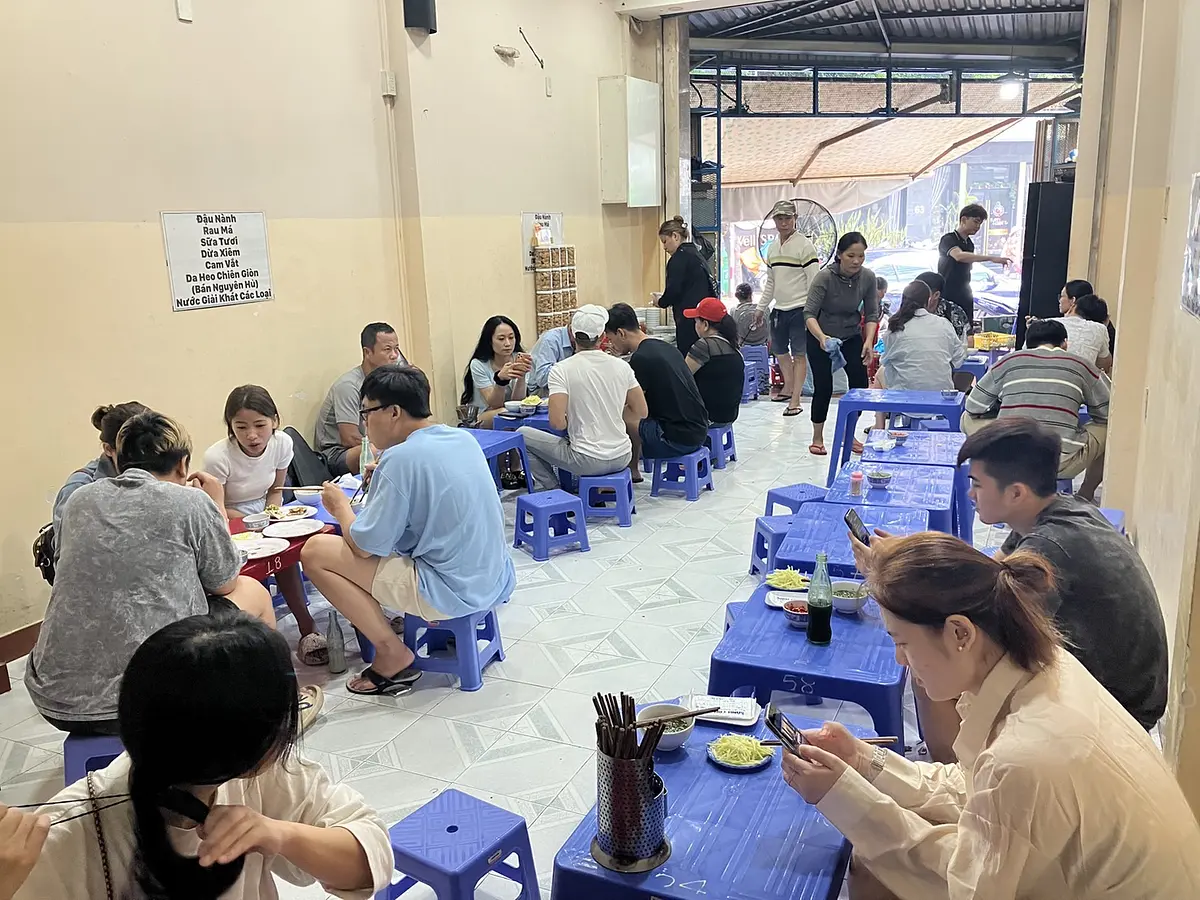 　ニャチャン名物のローカルフードを食べよう！