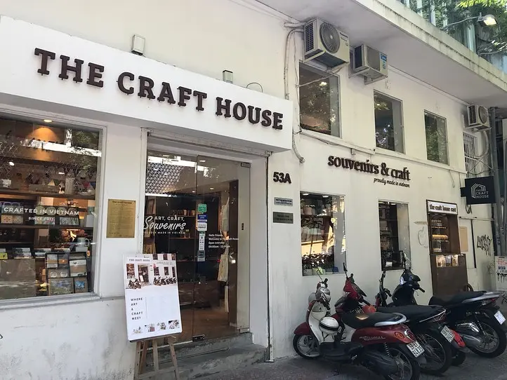 おしゃれなウッド調雑貨の宝庫！自分土産を買うならここ～The Craft House