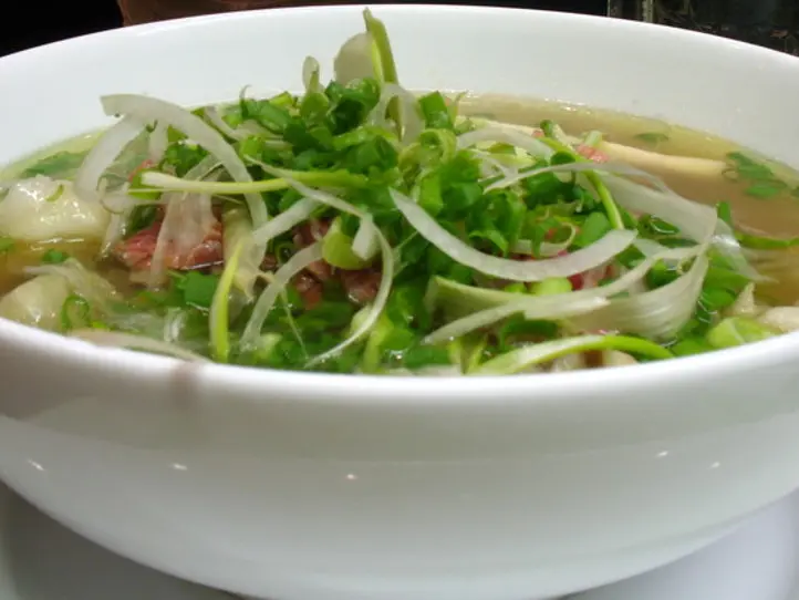 フォーって本当にみんな食べてるの？ベトナム麺にまつわる10のエトセトラ