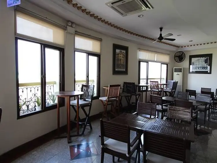 ブリーズ・スカイ・バー