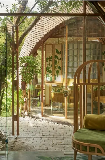 ザ・スパ・バー