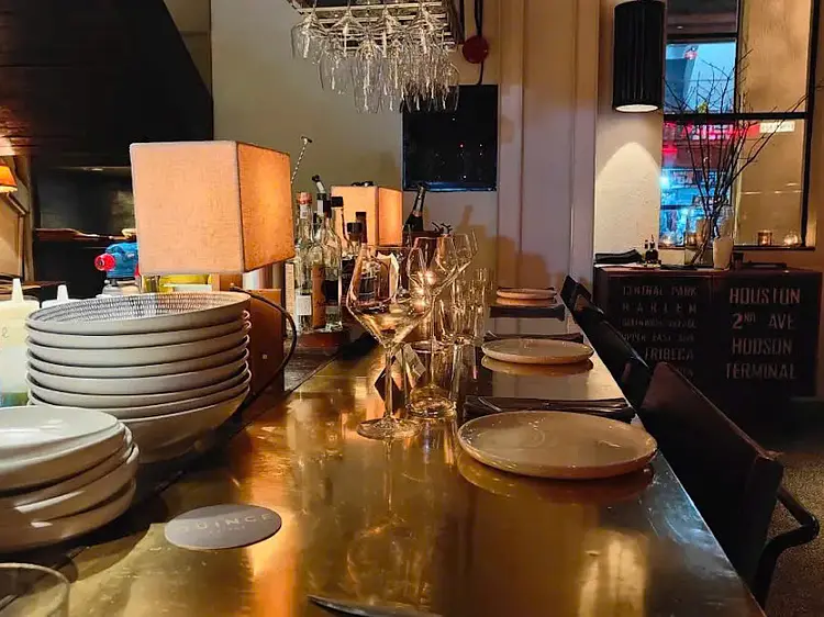 クインス・イートリー