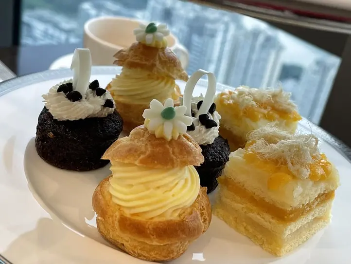 　66階からの眺め！「ビンパールラグジュアリーランドマーク81」のアフタヌーンティに行ってみた