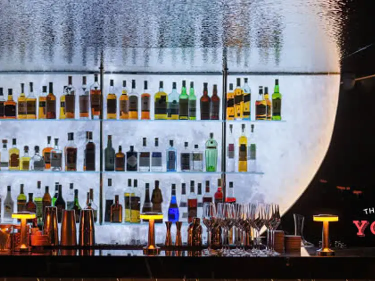 リュンヌ・レストラン＆バー