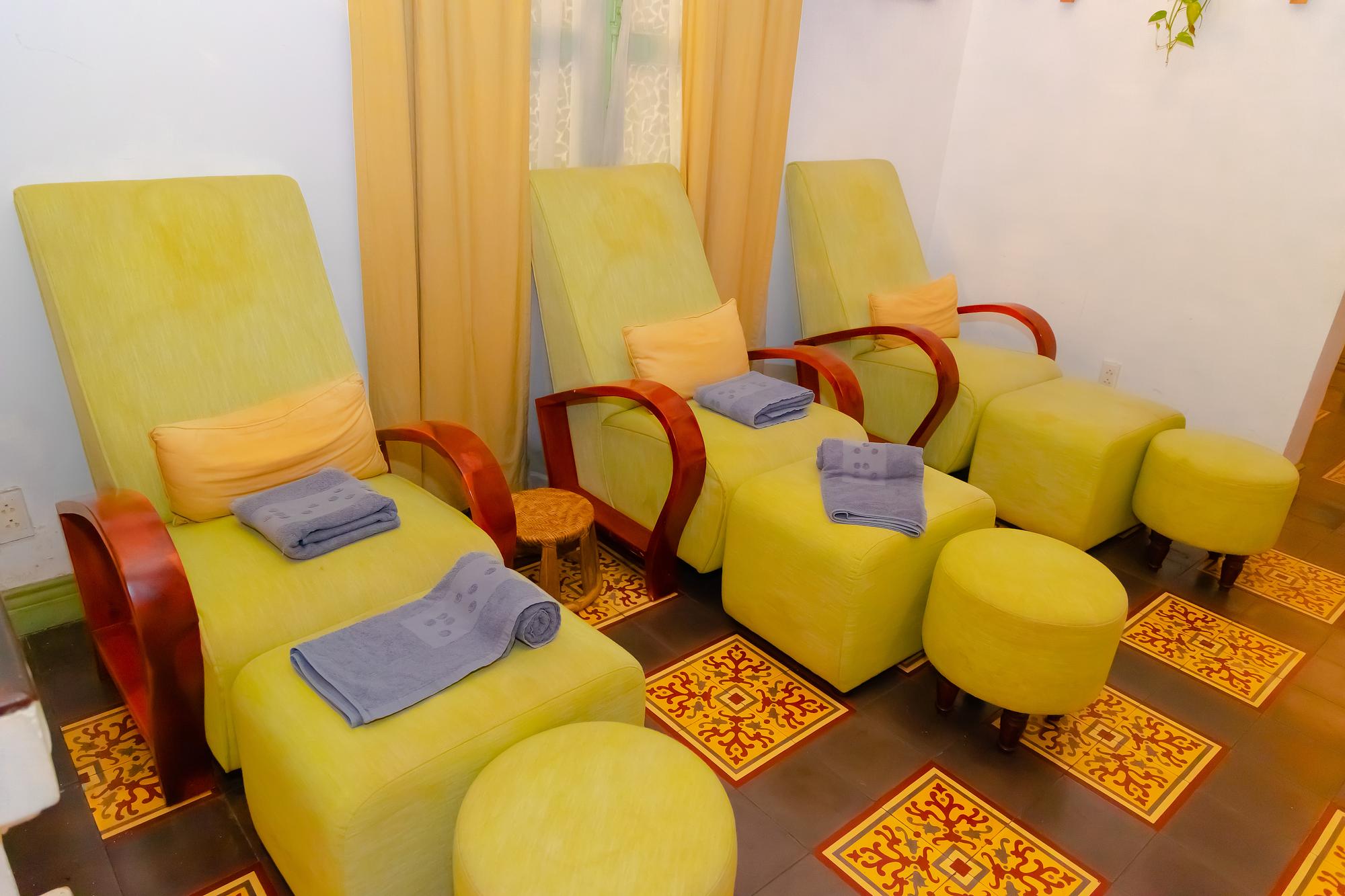 フットマッサージ 60