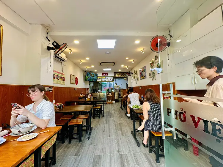 フォー・ベトナム