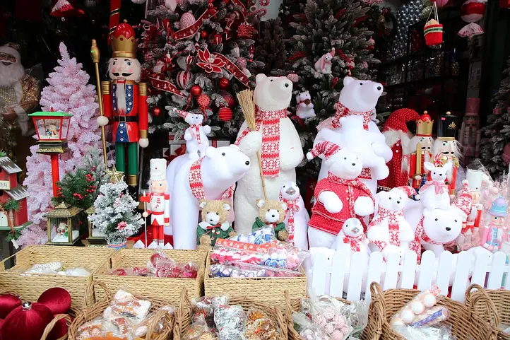 ホーチミンのクリスマス完全ガイド｜イルミネーション・教会・写真映えスポット・モデルコース