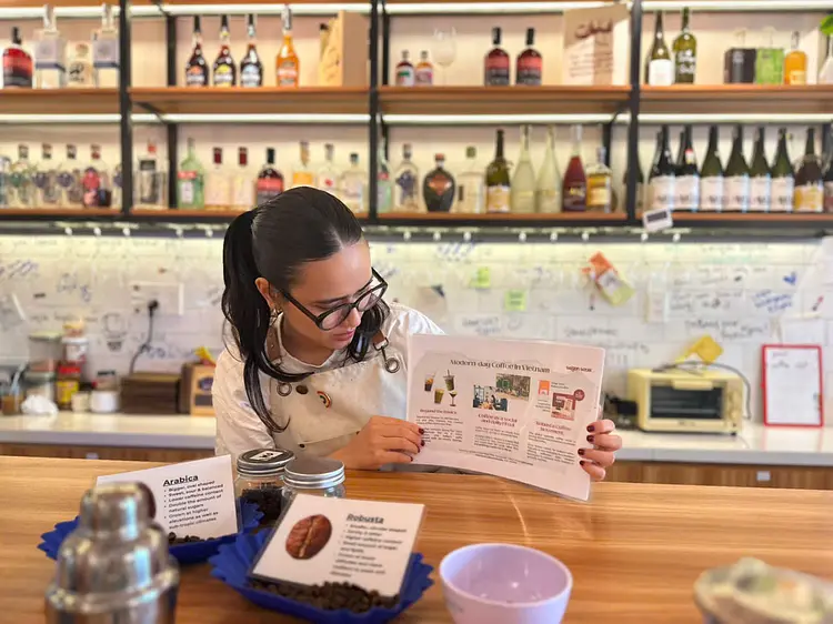 ベトナムコーヒーの魅力を味わう──４種類の飲み比べ＆エッグコーヒーづくり体験