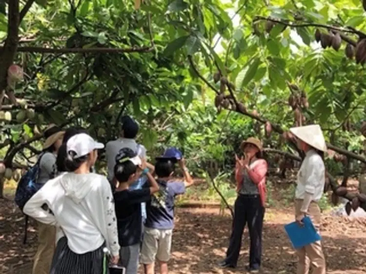 サイゴン・ブルー・トラベル