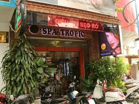 ニュー・スパ・トロピック