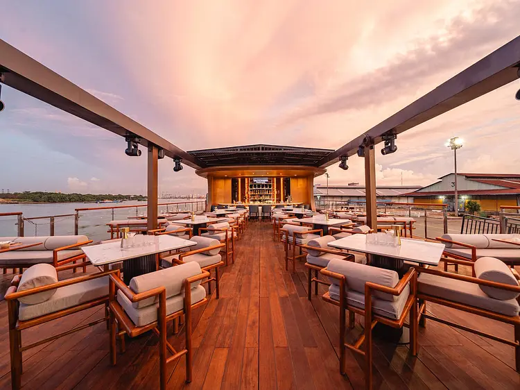 サンセットクルーズB（軽食・１ドリンク付き）