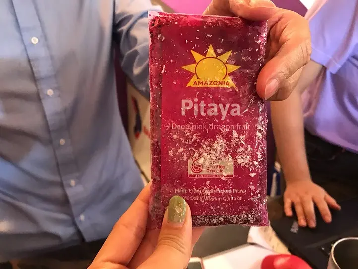 ホーチミンで食べる美食！アサイーボウル〜PURE BOWLS(ピュアボウルズ)〜