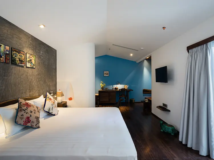 ザ・ミスト・ドンコイホテル (THE MYST DONG KHOI)