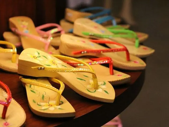 贈る相手も自分も喜べるベトナムのおみやげ