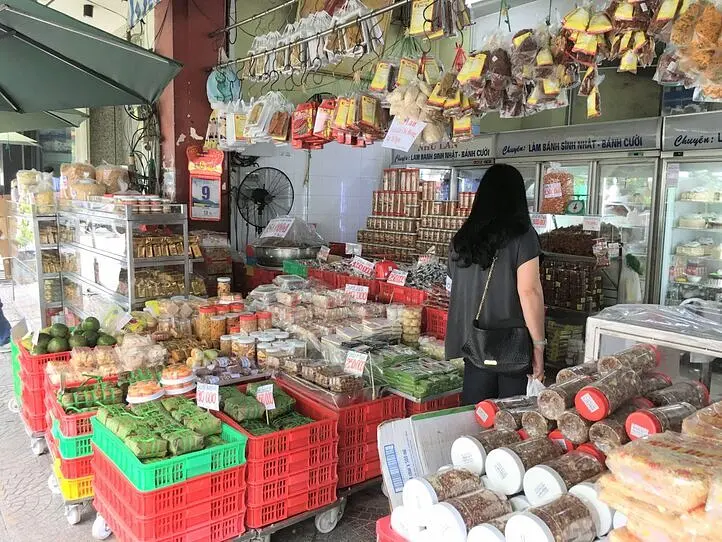 美味しいバインミーが食べられる老舗食堂～Nhu Lan(ニューラン)～