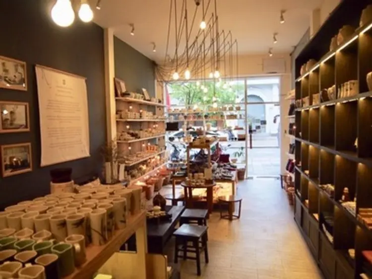 オーセンティック・ホーム