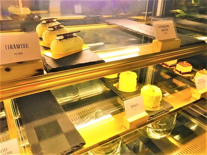 ドンコイ通りのおしゃれなケーキ店「sugar」