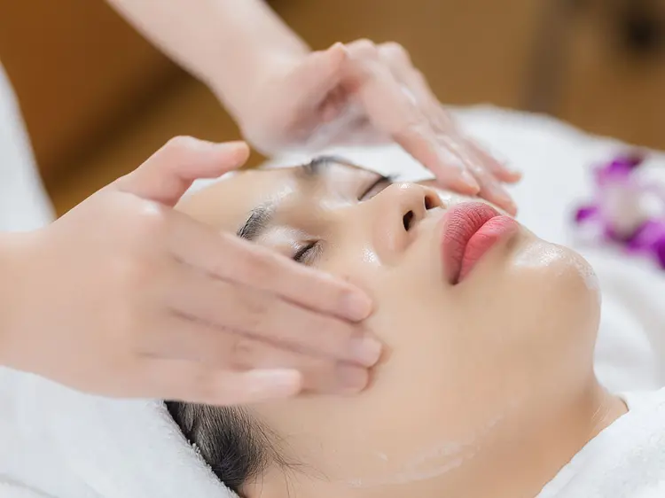 ロートアオハルクリニック ベトナム