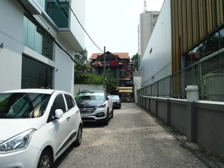 ザ・スシ・バー　1号店